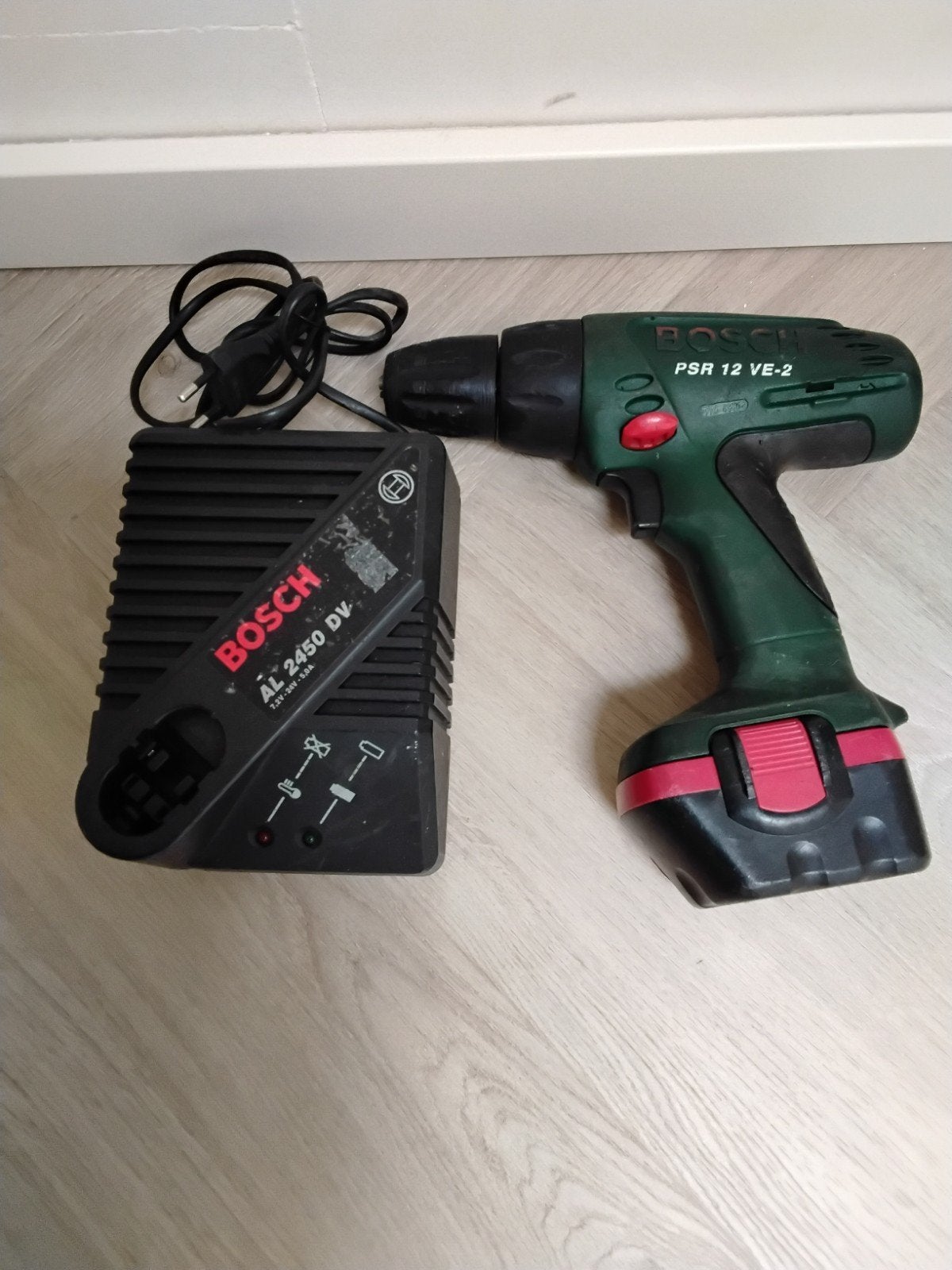 in goede staat Bosch machine, Ophalen of Verzenden, Gebruikt, Boormachine