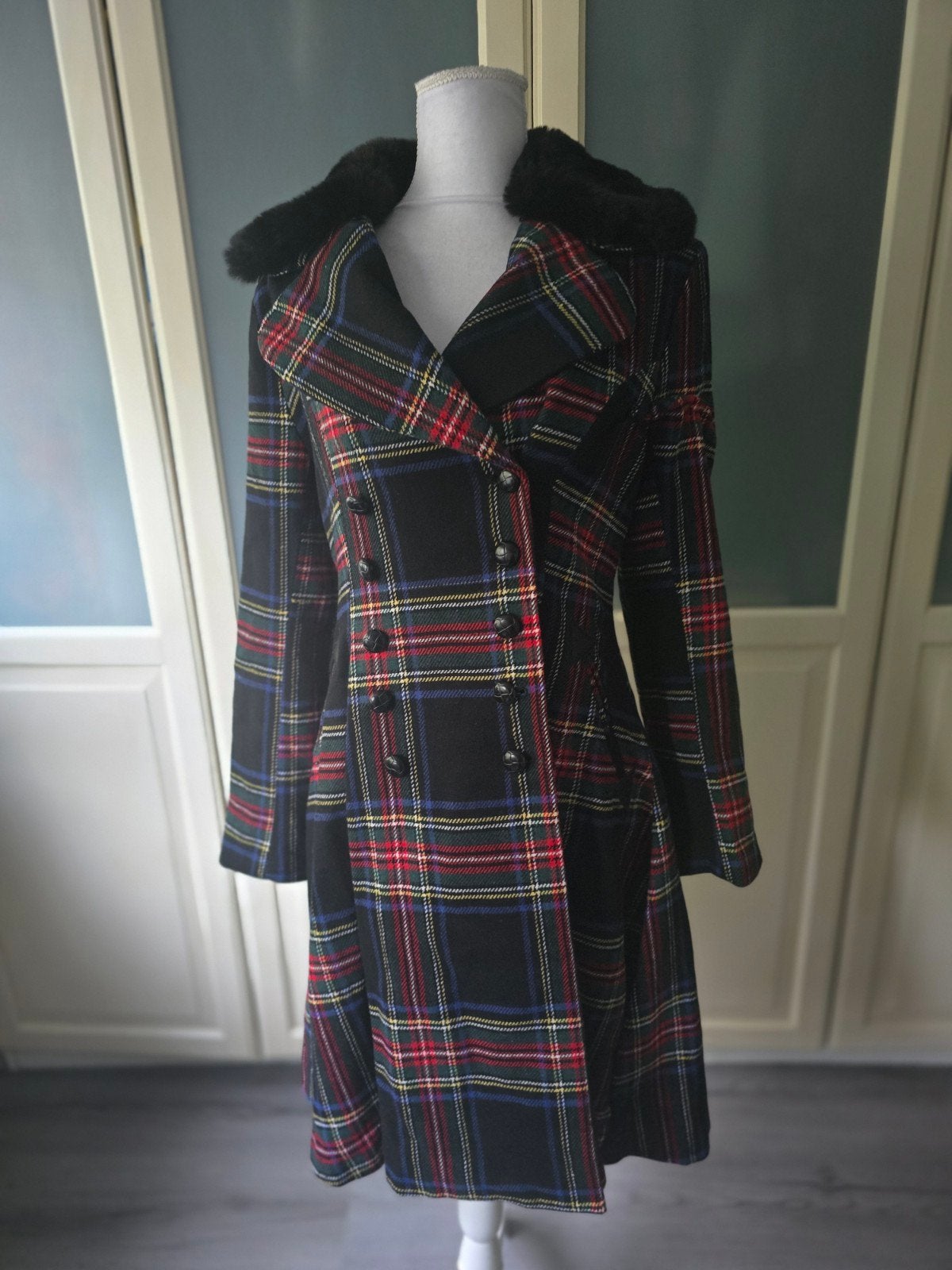 Hell Bunny Tartan Jas met Bontkraag - Maat M, Maat 38/40 (M), Meerkleurig, Nieuw, Ophalen of Verzenden
