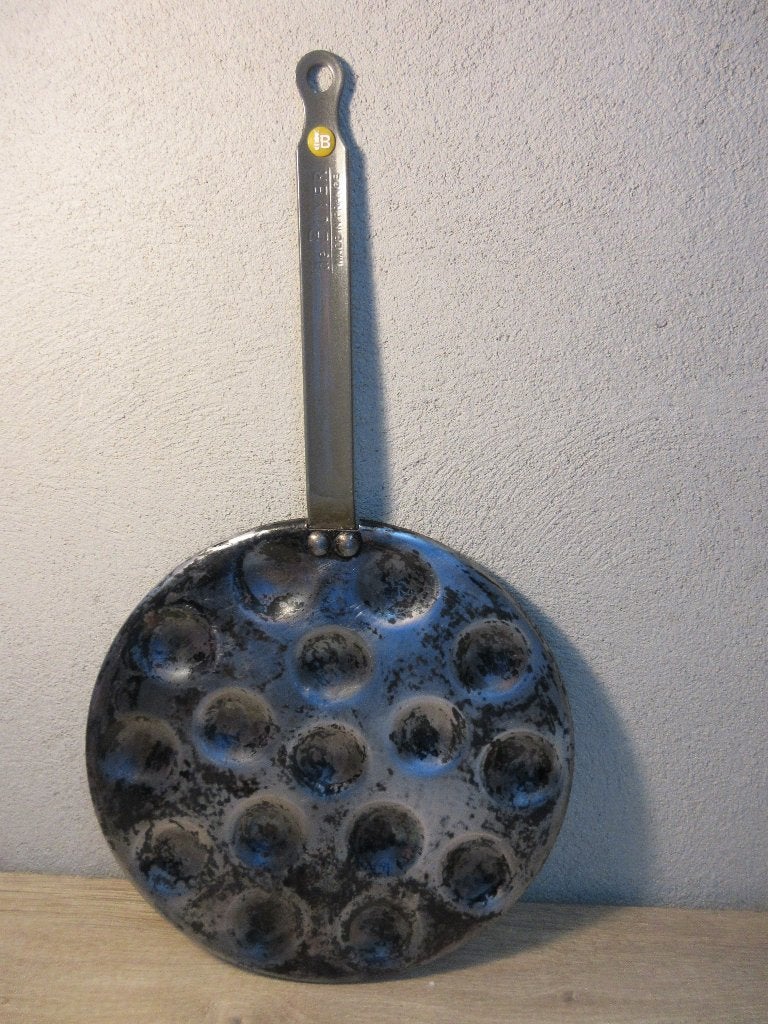 De Buyer poffertjespan, Huis en Inrichting, Keuken | Potten en Pannen, Ophalen of Verzenden, Gebruikt, Overige materialen, Koekenpan of Braadpan