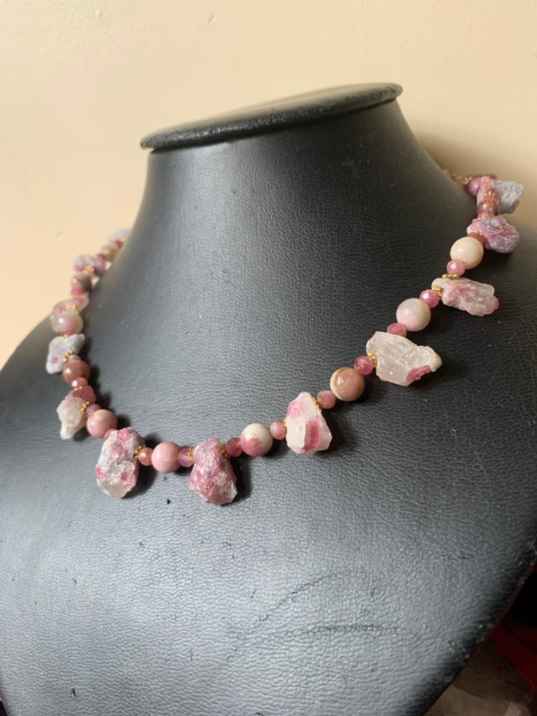 Toermalijn roze rubelliet beschermt liefde healing SALE, Nieuw, Ophalen of Verzenden, Steen of Mineraal, Roze