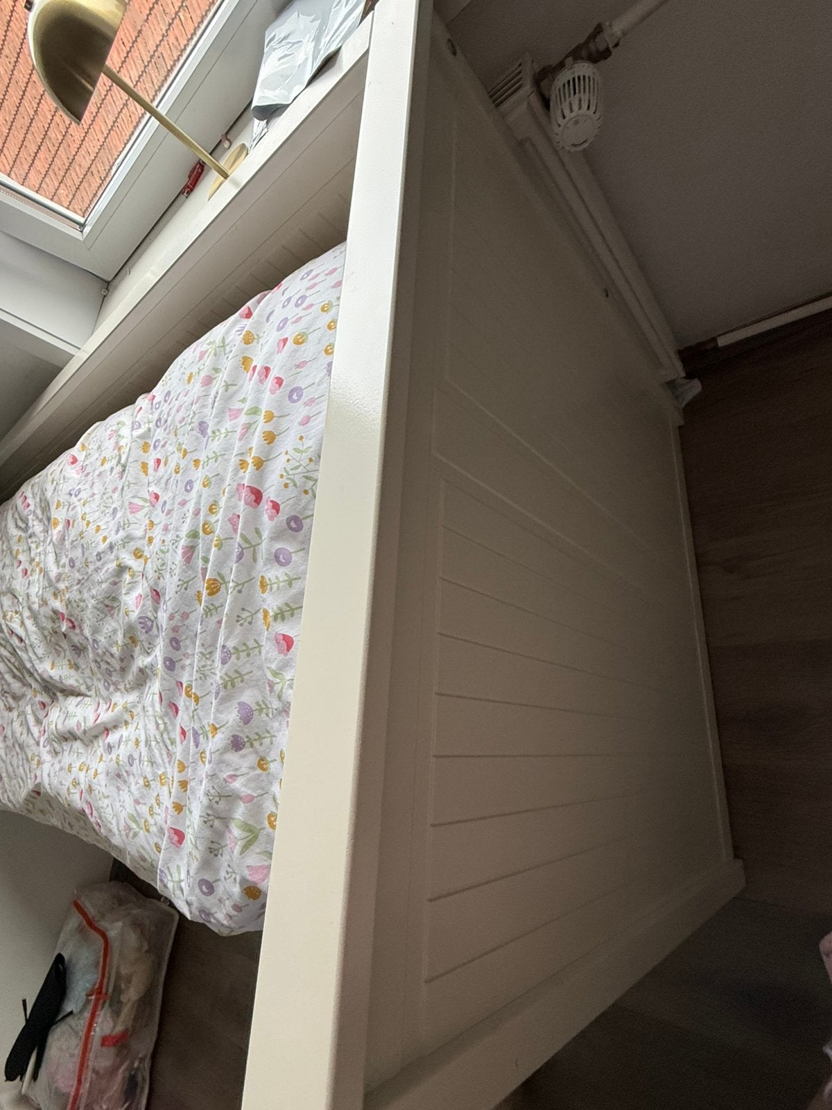 Foto 2 van Uitschuifbaar bed met nieuwe matrassen