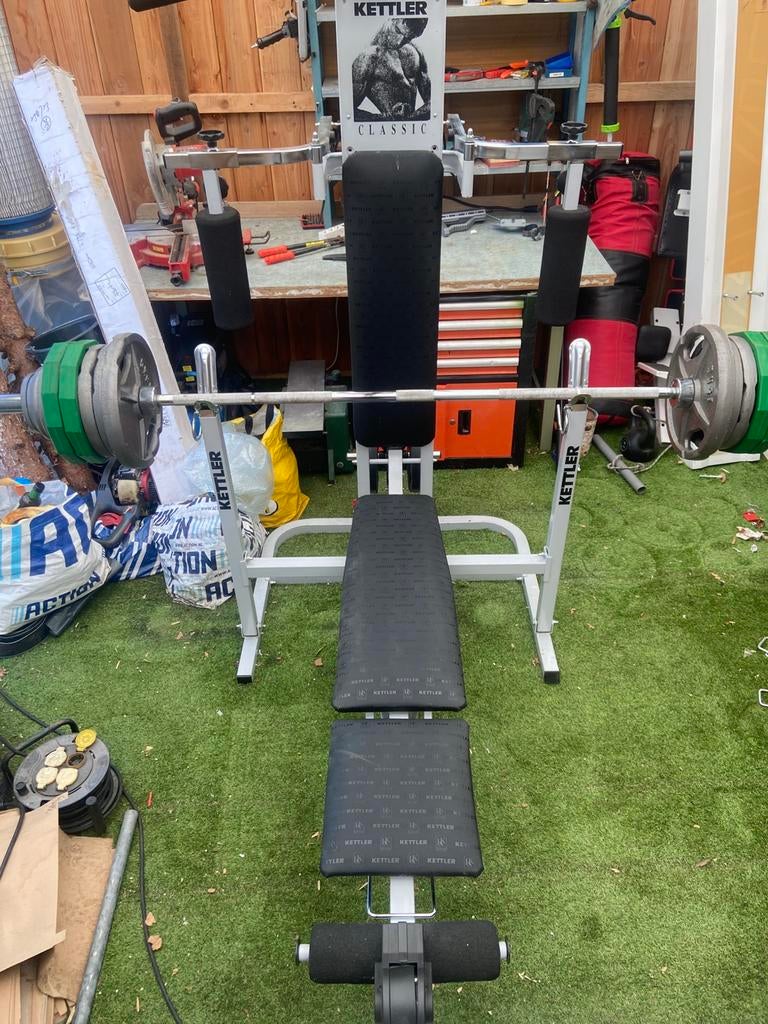 Kettler home gym met olympische stang en 155kg, Ophalen of Verzenden, Zo goed als nieuw, Fitnessbank