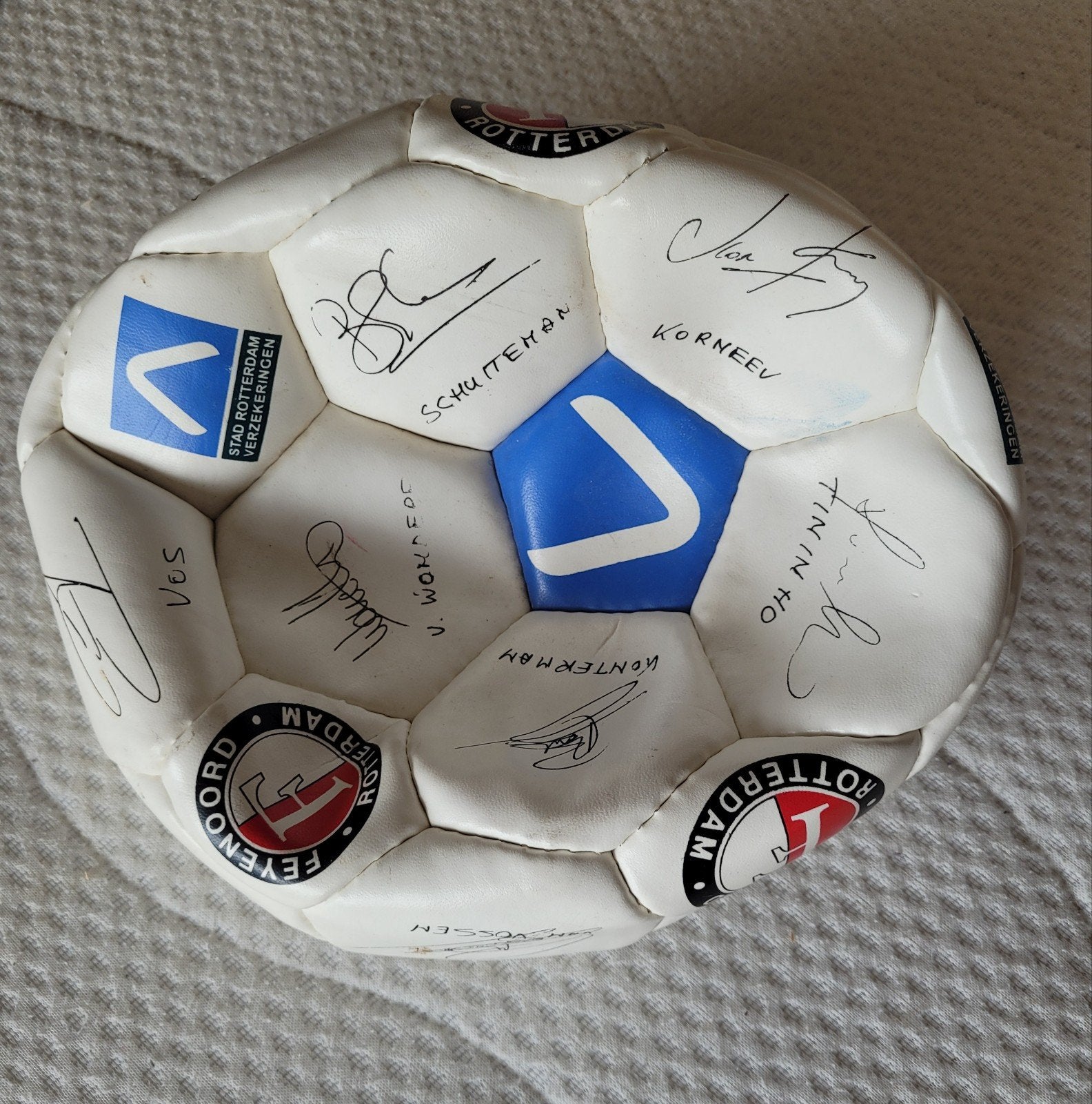 Gesigneerde Feyenoord Voetbal - Uniek Collectors Item, Maat XL, Ophalen of Verzenden, Gebruikt, Bal