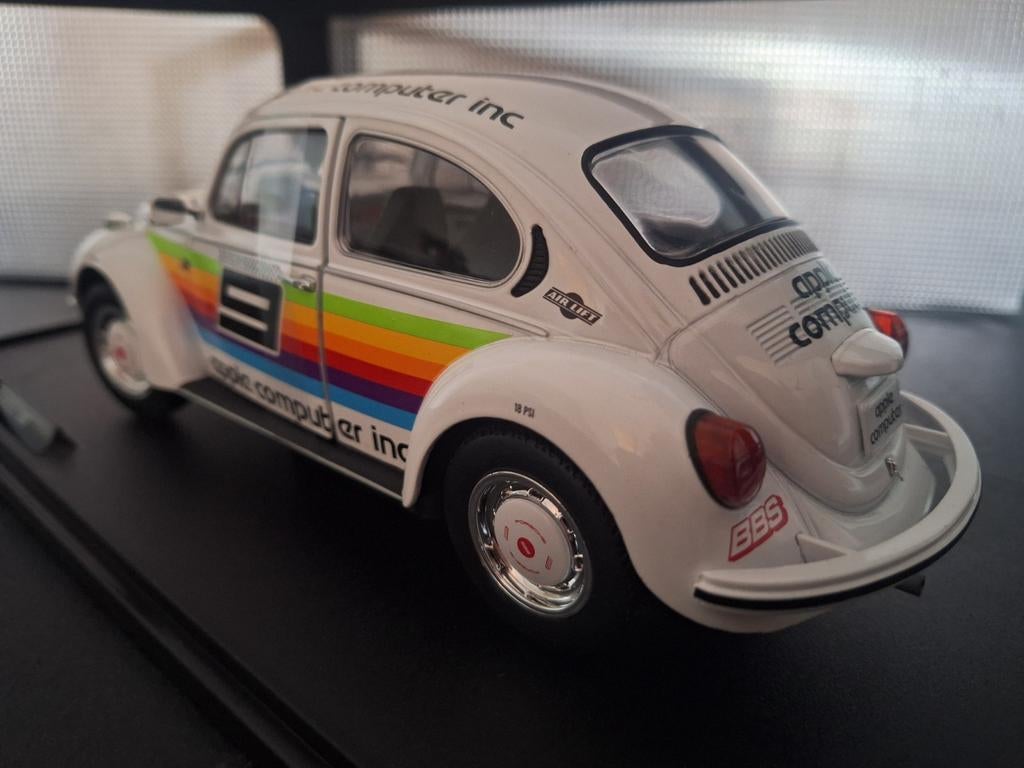 Volkswagen Kever 1303 1975 Tribute K3 Schaal 1:18, Hobby en Vrije tijd, Modelauto's | 1:18, Solido, Auto, Solido, Nieuw