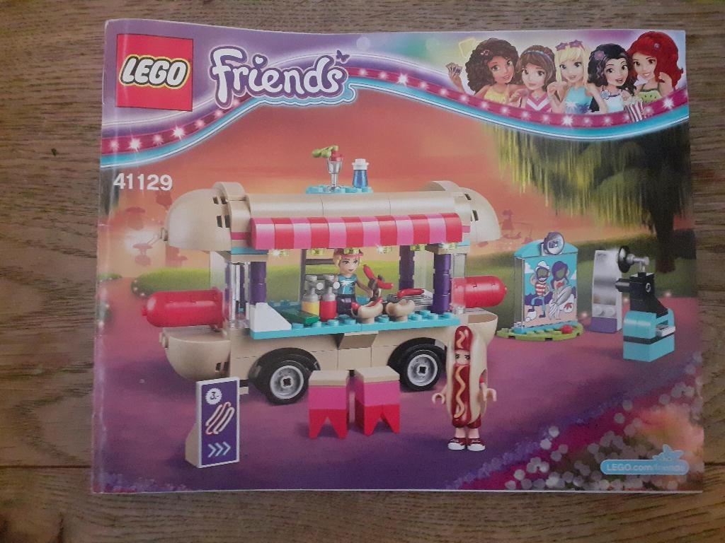 LEGO Friends 41129 Pretpark Hotdogwagen compleet doos+boek, Ophalen of Verzenden, Zo goed als nieuw, Complete set, Lego