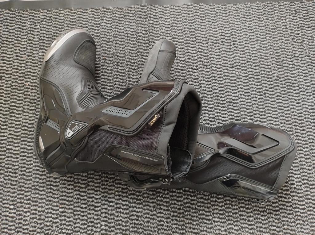 TORQUE Heren Motorlaarzen Maat 42 -, Motoren, Kleding | Motorkleding, Ophalen, TORQUE, Heren, Laarzen