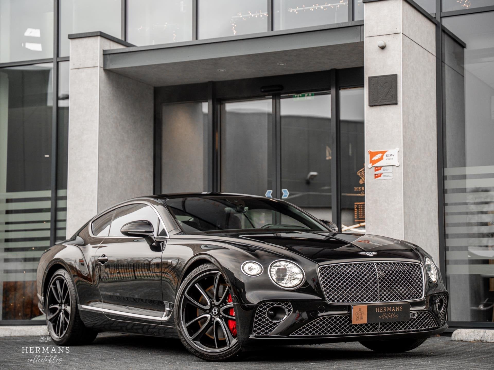 Bentley Continental GT 6.0 W12 First Edition / Rotating / De, Auto's, Dealer onderhouden, Gebruikt, Euro 6, 12 cilinders