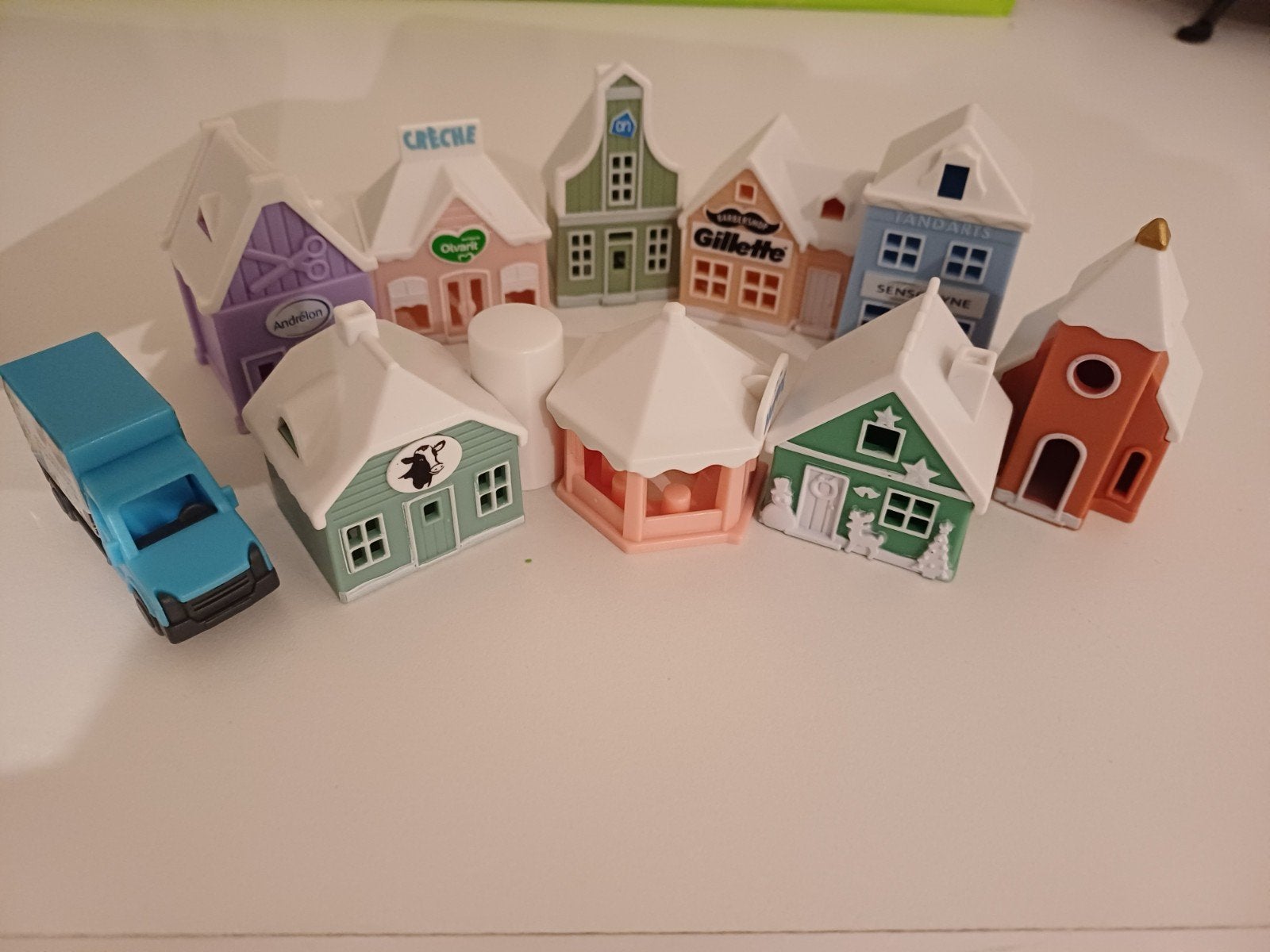 75 stuks speelgoedhuisjes AH plastic, Verzamelen, Albert Heijn, Ophalen