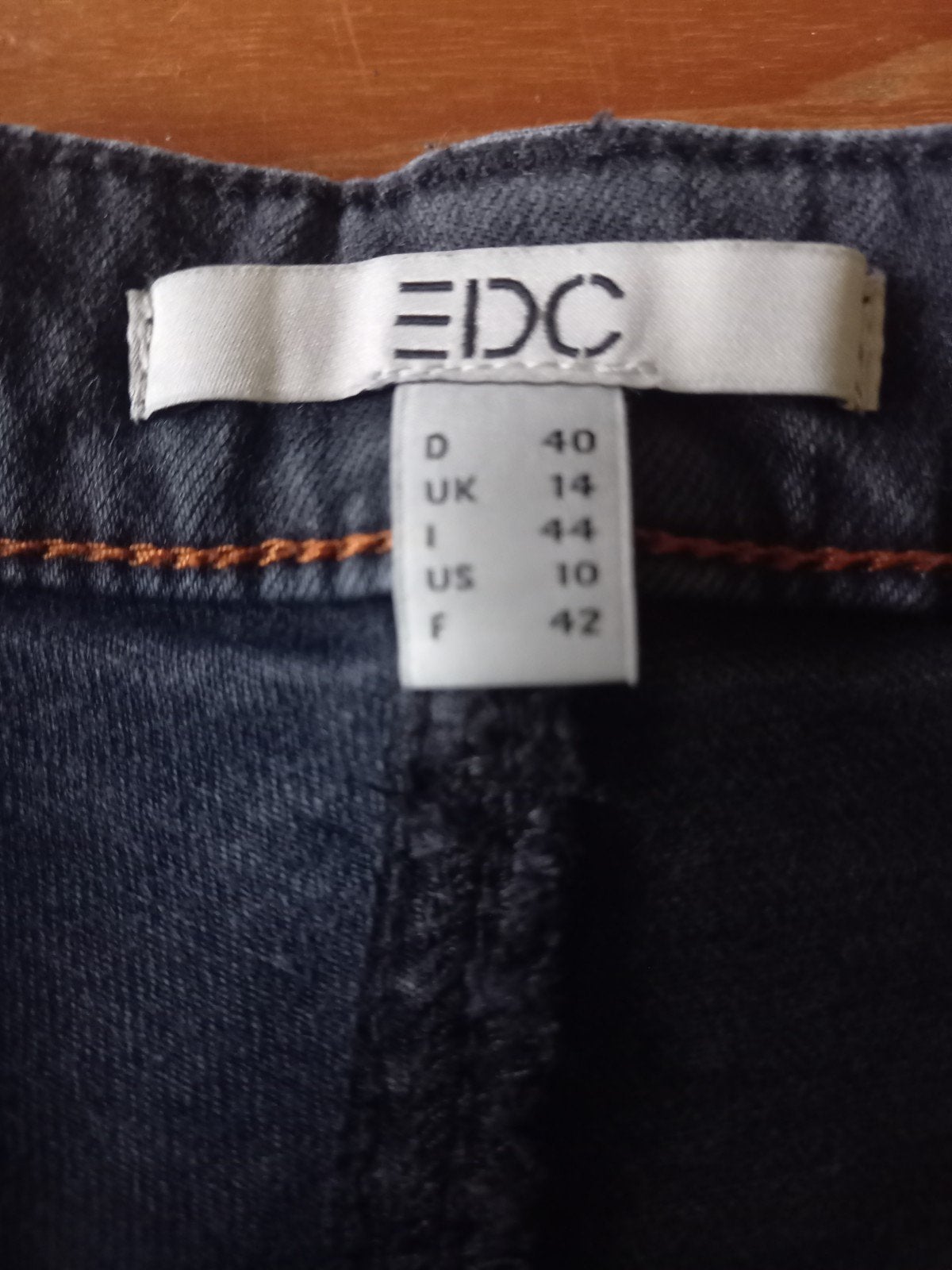 antraciet kleur jeans EDC stretch, Kleding | Dames, Overige kleuren, Overige jeansmaten, Ophalen of Verzenden, Zo goed als nieuw