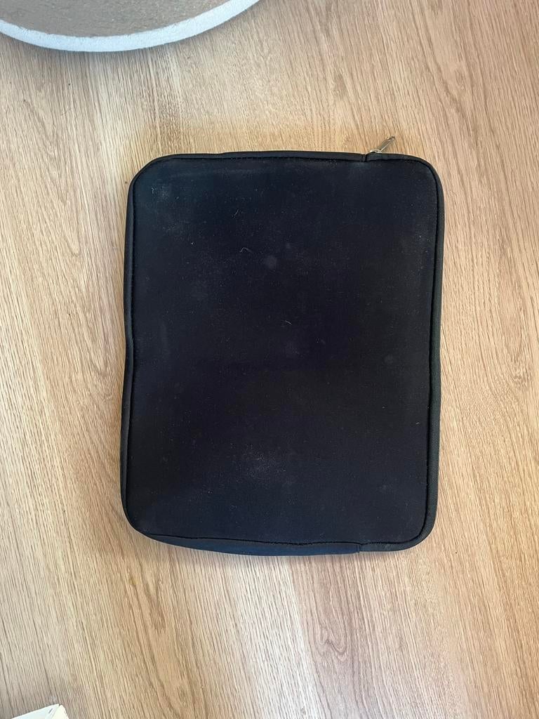 Zwarte laptophoes 13 inch gratis, Verzenden, 13 inch, Gebruikt