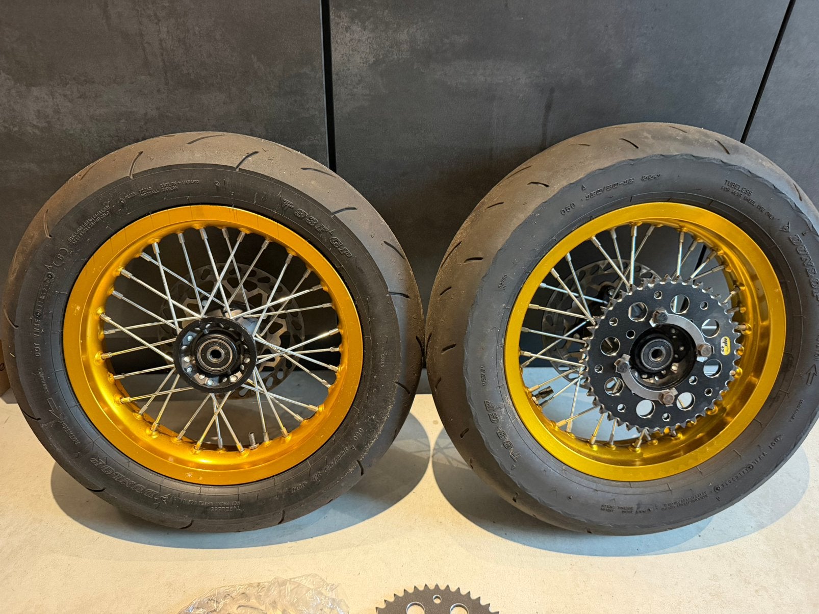 Suzuki Rm65 / kawasaki kx65 supermotard wielen., Ophalen of Verzenden, Gebruikt