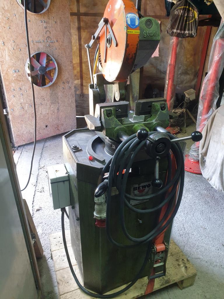 Bewo 315 HT Zaagmachine 380v, Doe-het-zelf en Verbouw, Ophalen, Gebruikt