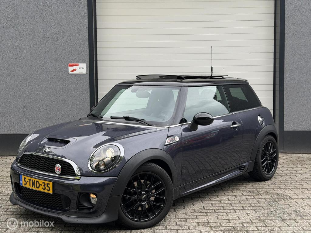 Mini Mini 1.6 Cooper S / 50 Year Edition / NAP / Panoramada, Auto's, Euro 5, Gebruikt, 4 cilinders, 4 stoelen