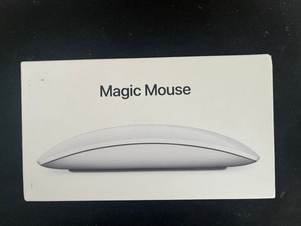 Magic Mouse 2, Computers en Software, Muizen, Ophalen, Muis, Zo goed als nieuw, Draadloos