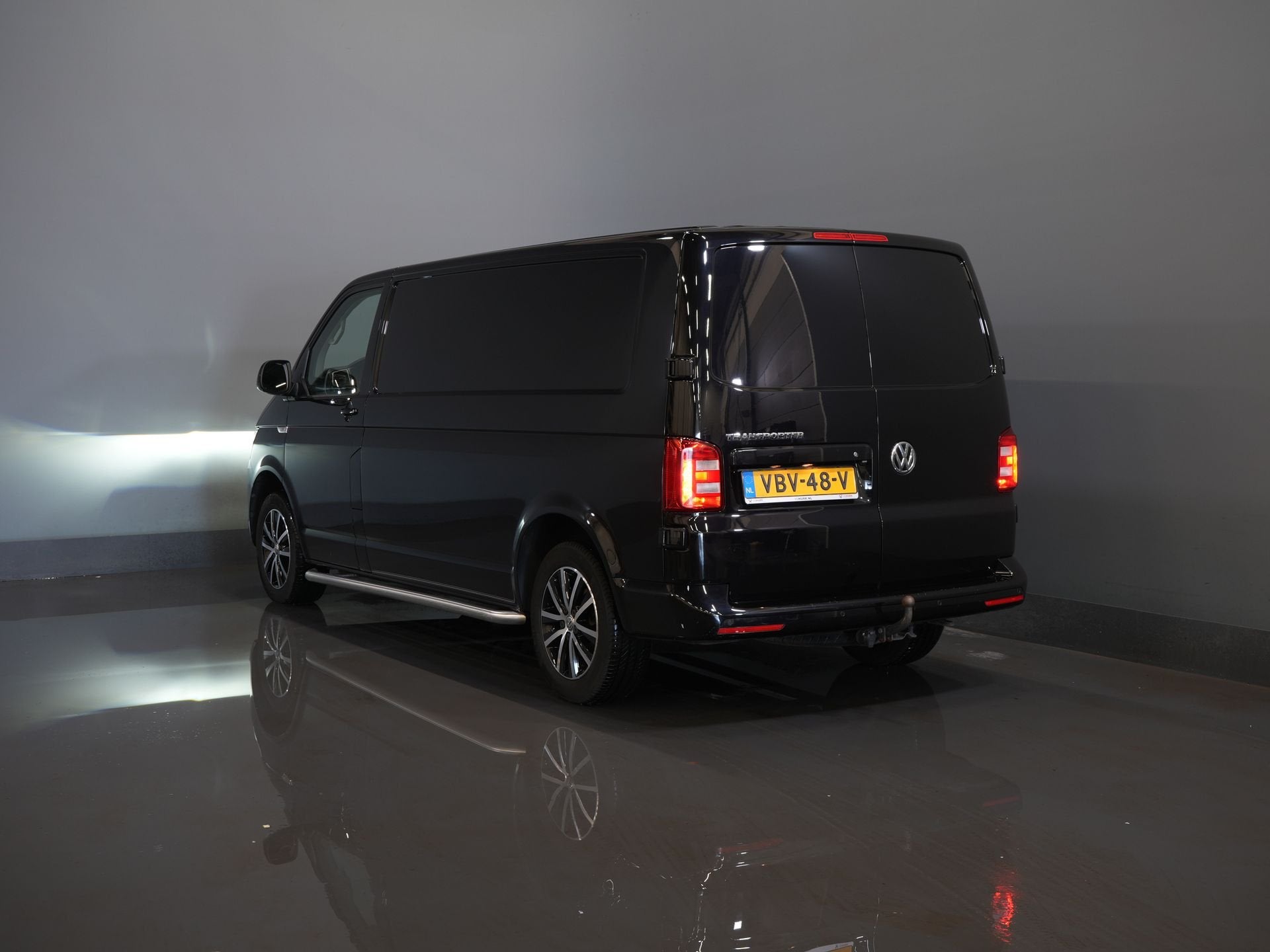Volkswagen Transporter 2.0 TDI 150 pk DSG Aut. L2 LED/ Adapt, Gebruikt, Euro 6, 4 cilinders, 150 pk