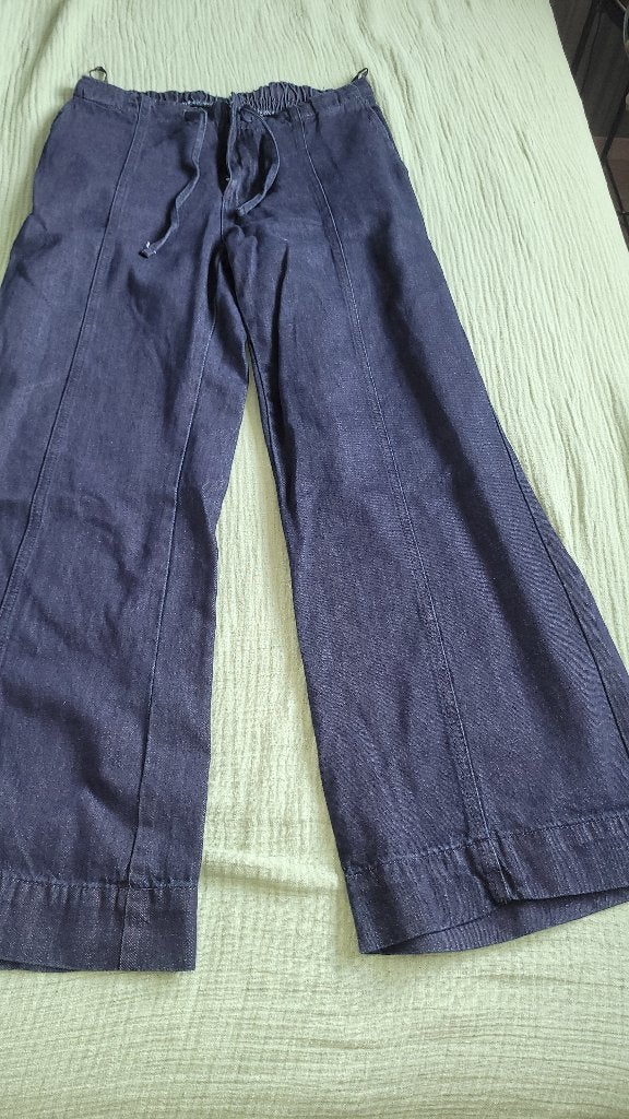 Donkerblauwe spijkerbroek mt.44, Kleding | Dames, Blauw, Zeeman, Ophalen of Verzenden, Zo goed als nieuw