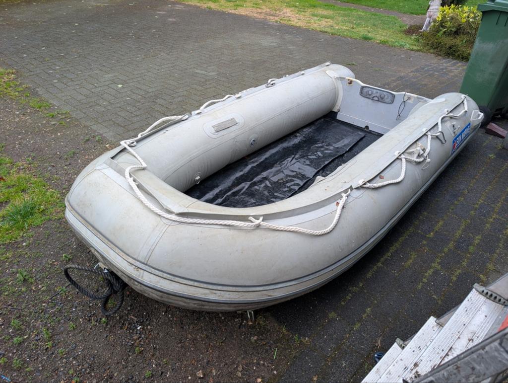 Opblaasboot / Rubberboot Sun Marine – opknapper , loop sloop, Watersport en Boten, Accessoires en Onderhoud, Gebruikt, Overige typen