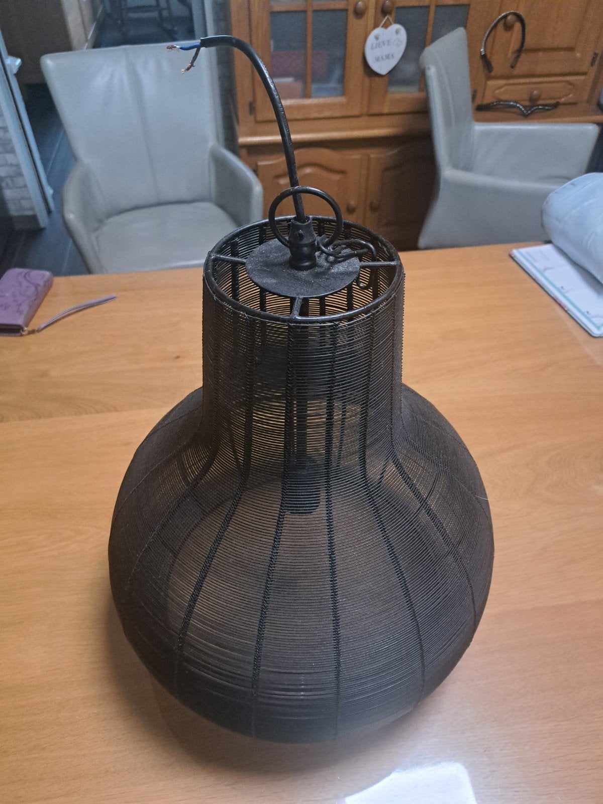 Zwarte draadlamp - Hanglamp in industriële stijl, Huis en Inrichting, Ophalen, Gebruikt, E27 (groot), Metaal