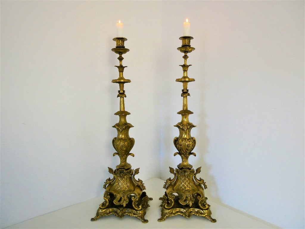 2 Unieke grote bronzen kandelaars kandelaar met 2 vissen, Antiek en Kunst, Ophalen of Verzenden, Koper of Brons