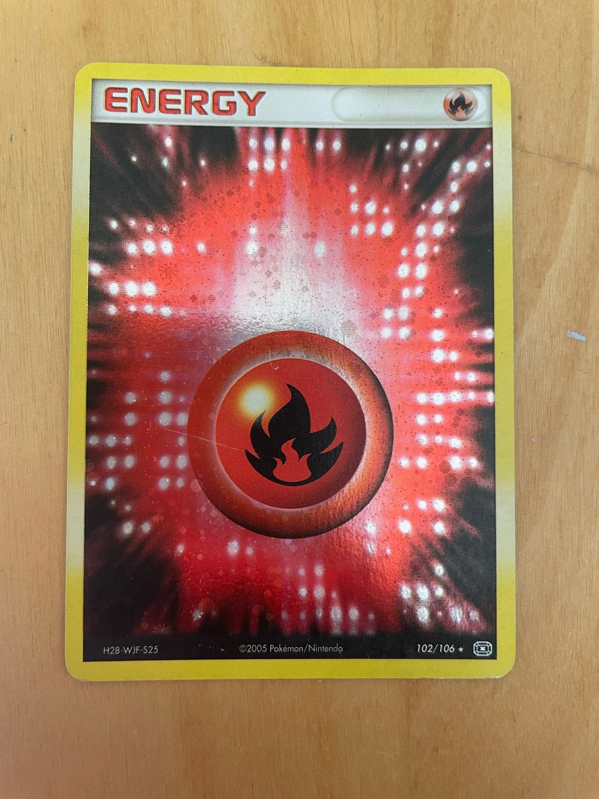 Pokémon Fire Energy Kaart (2005) - Zo goed als nieuw, Ophalen of Verzenden, Zo goed als nieuw, Losse kaart