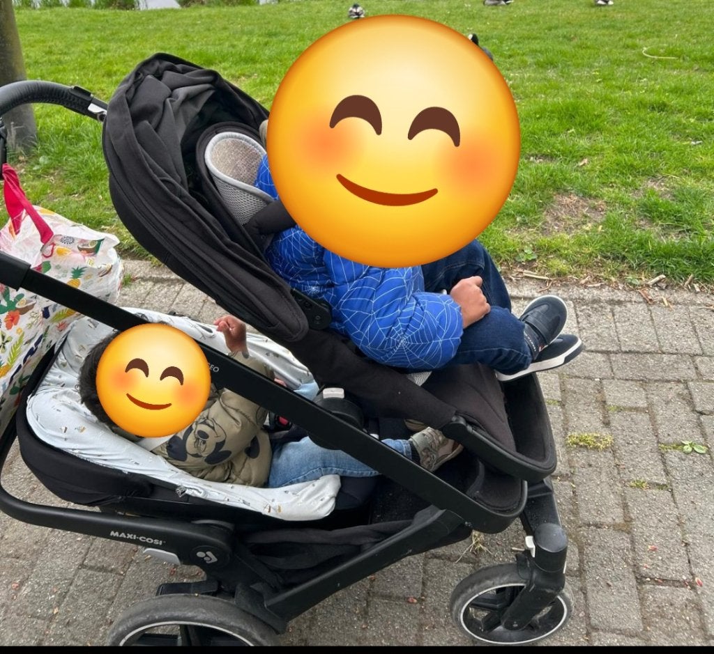 Joolz Geo 3 kinderwagen + Joolz Geo 3 adapter+ accessoires, Kinderen en Baby's, Zo goed als nieuw, Verstelbare duwstang, Ophalen