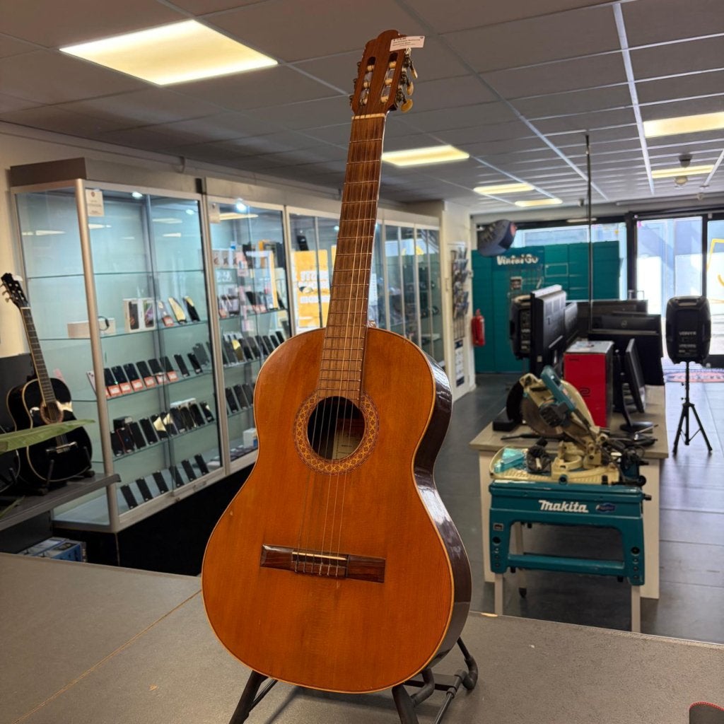 Jose Rodriguez Moreira C10 Akoustische Gitaar, Muziek en Instrumenten, Flex Ltd., Zo goed als nieuw, https://flex.com/contact-us