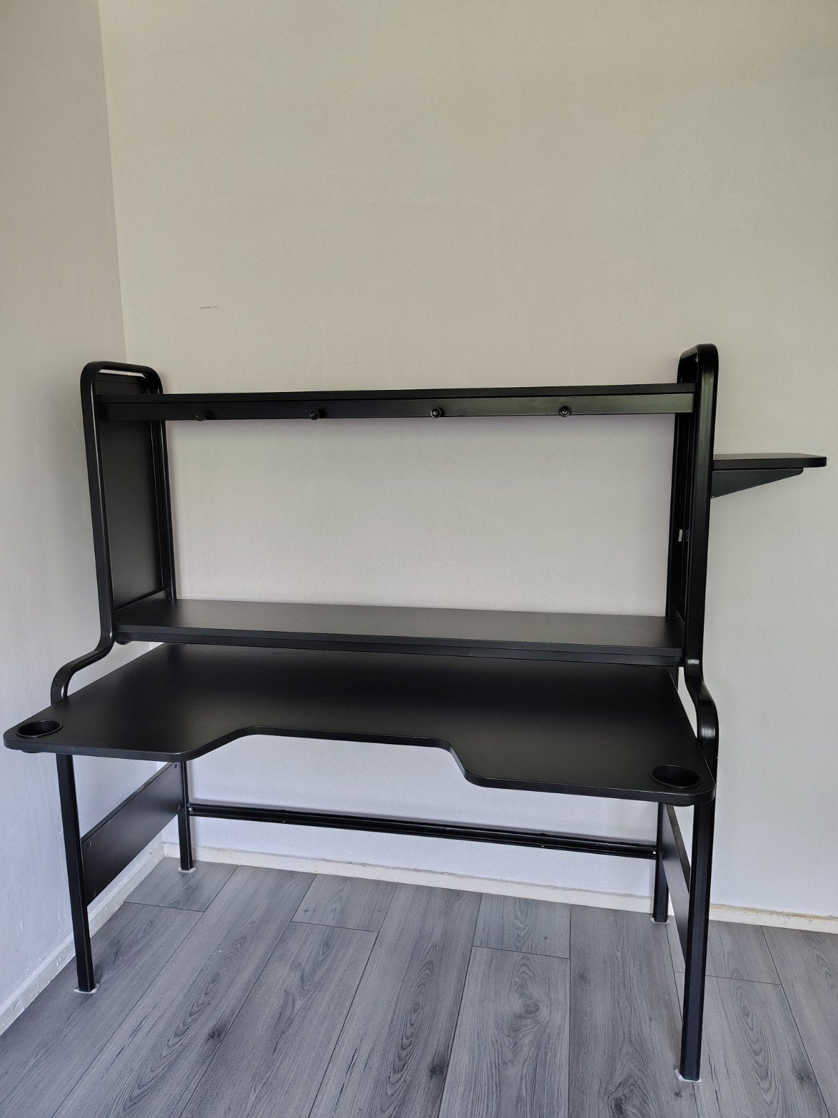 IKEA gaming bureau FREDDE, Huis en Inrichting, Bureaus, Ophalen, Gebruikt, 74 cm, IKEA