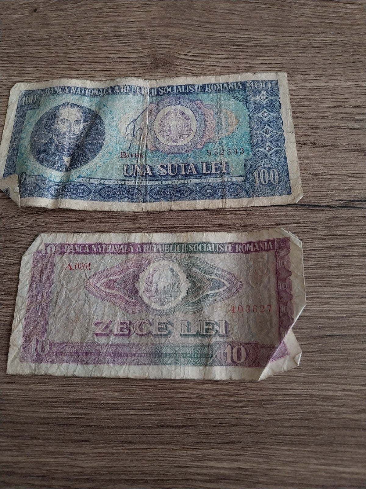 Roemeense Lei Bankbiljetten - 100 Lei en 10 Lei (oud), Ophalen of Verzenden, Overige landen, Setje