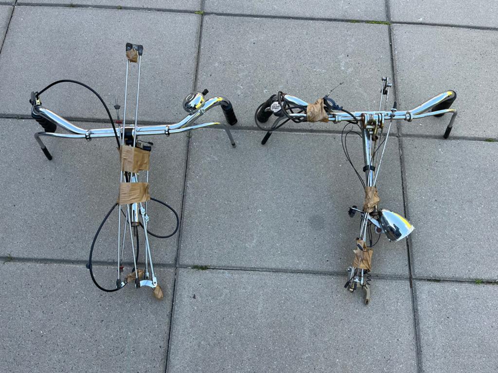 Vier oldtimer fiets stuur, Verzenden, Zo goed als nieuw