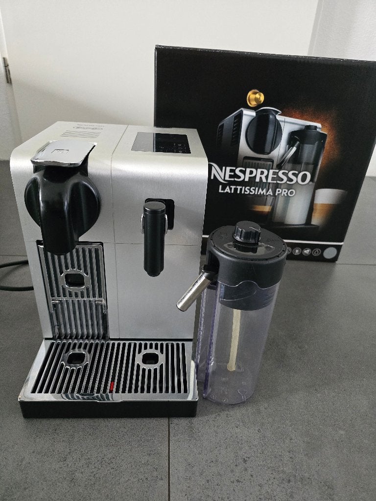 DE LONGHI EN 750.MB Lattissima Pro Nespresso, Ophalen, Koffiepads en cups, 10 kopjes of meer, Koffiemachine