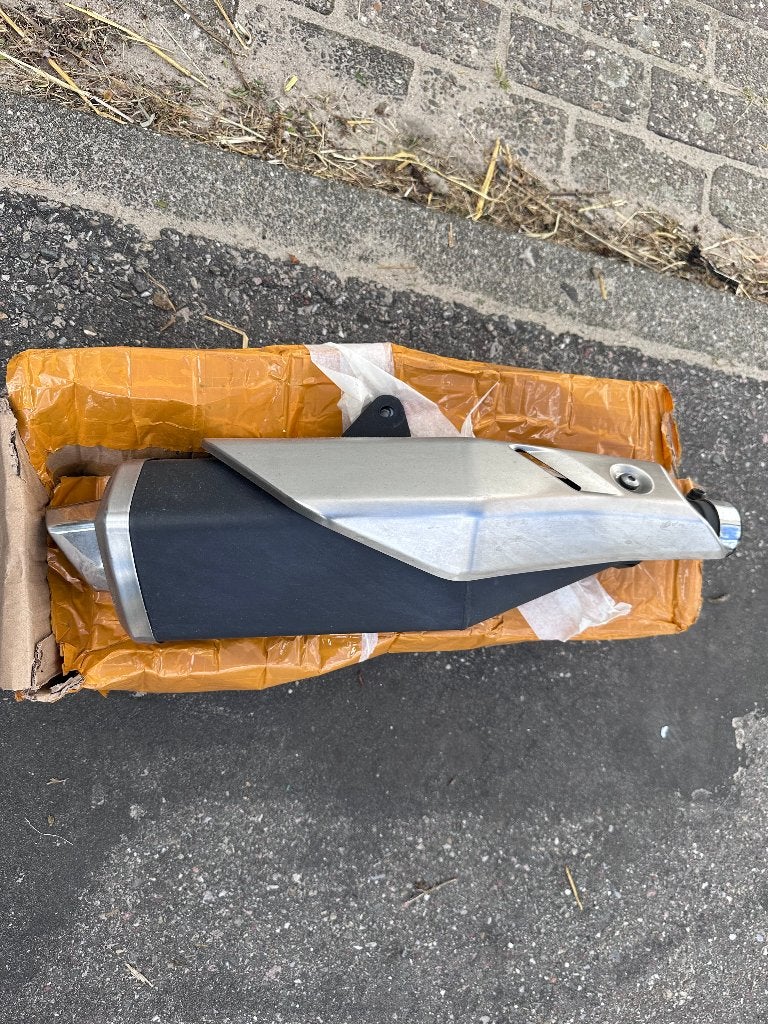 Honda X adv 750 uitlaat, Ophalen of Verzenden, Gebruikt