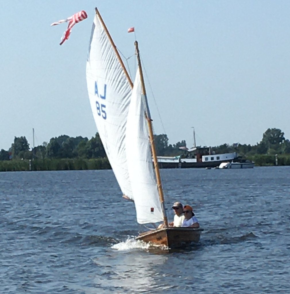 open zeilboot, Watersport en Boten, Open zeilboten, Hout, Inclusief zeilen, Roer, Vaste kiel, Ophalen