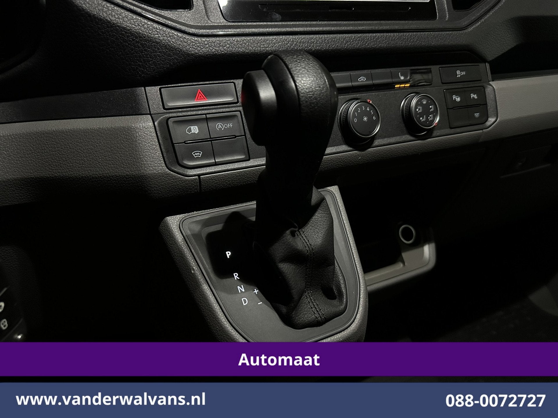 Volkswagen Crafter 2.0 TDI 141pk Automaat L3H3 L2H2 Euro6 Ai, Auto's, Stof, Gebruikt, 4 cilinders, Volkswagen