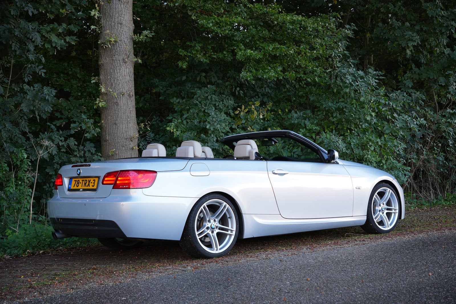 BMW 325i Cabrio 2012 / Individuele / M Sport / Grote Beurt, Auto's, 745 kg, Achterwielaandrijving, Beige, Cabriolet