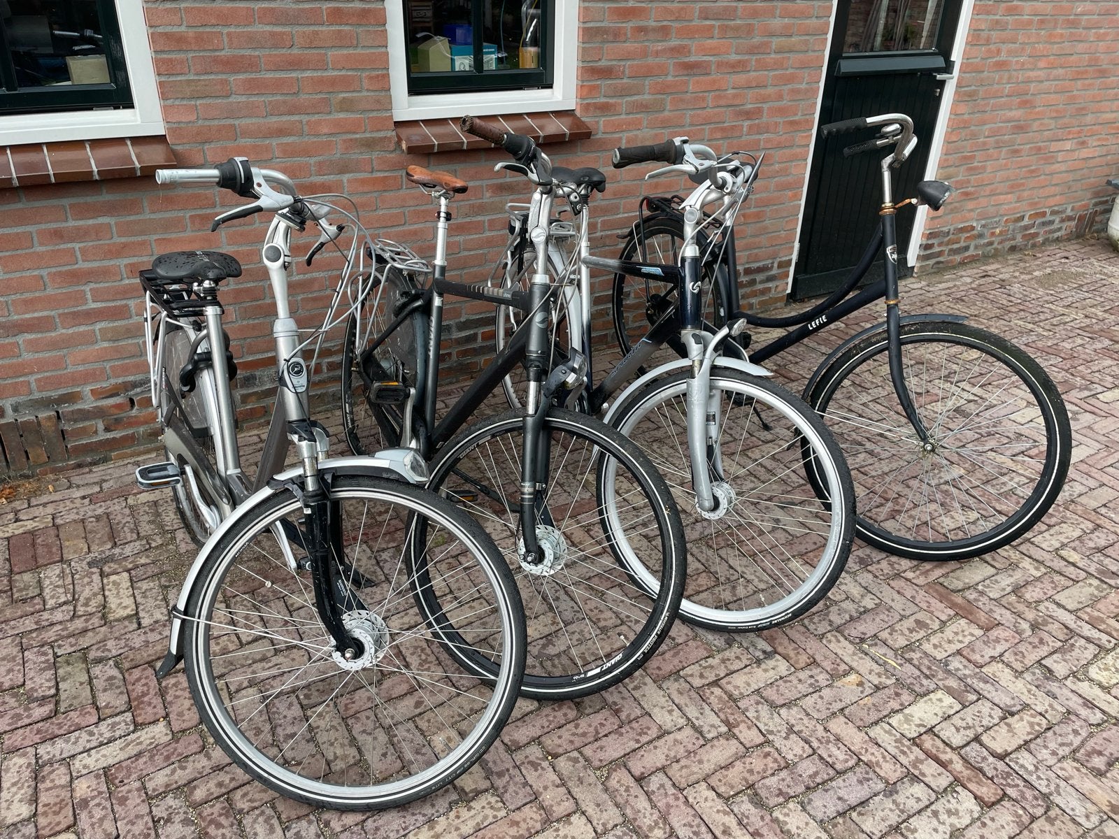 5 fietsen: Burgers, Gazelle, Sparta, Giant - Opknappers, Ophalen, Gebruikt, Overige merken