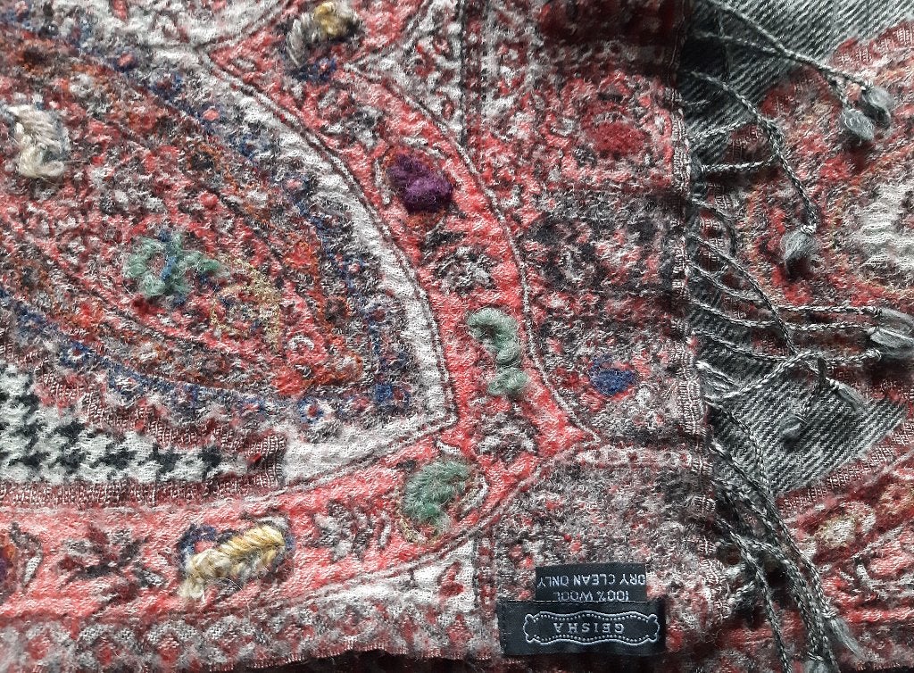 Omslagdoek of sjaal van Geisha ., Geisha, Ophalen of Verzenden, Zo goed als nieuw, Sjaal