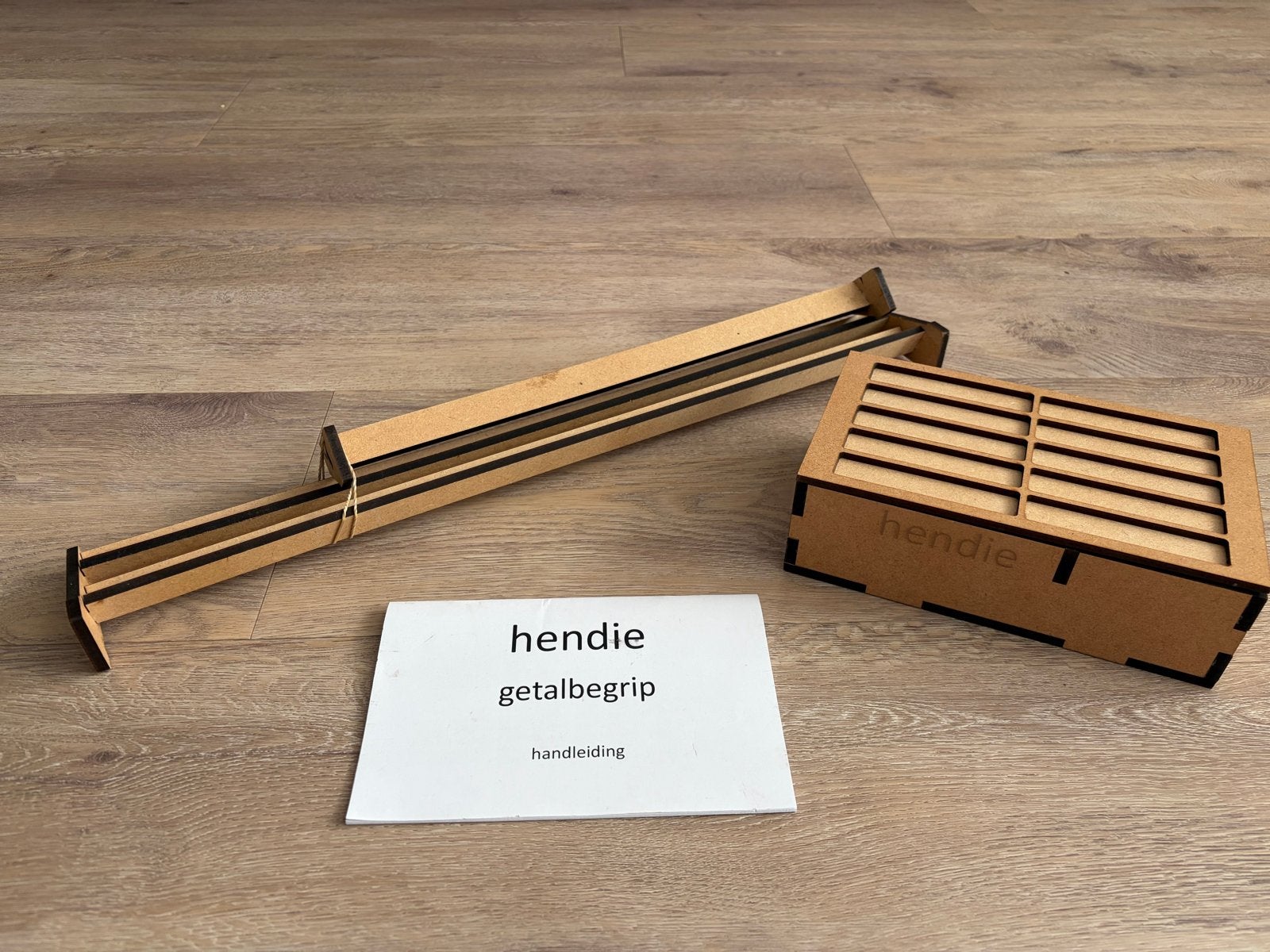 HENDIE Getalbegrip - Educatief Spel met Cijfers en Dobbelste, Ophalen, Zo goed als nieuw, Rekenen