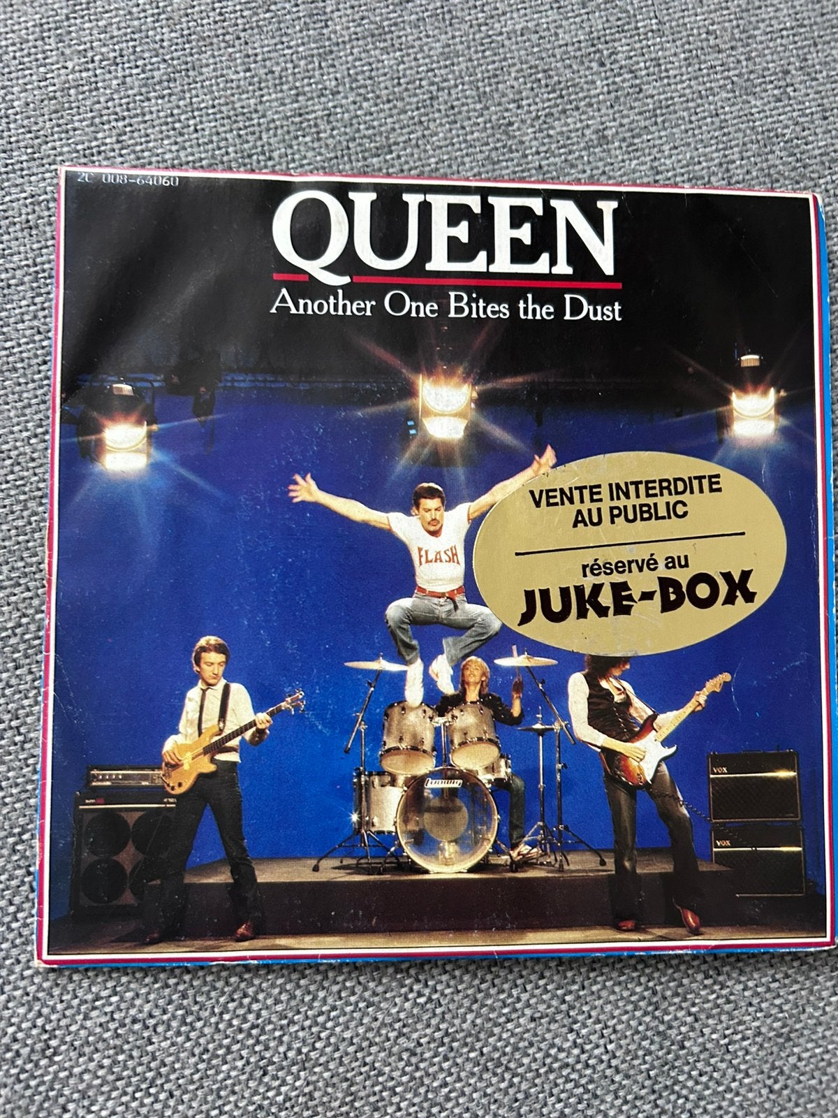 Queen Another One Bites The Dust, Ophalen of Verzenden, Zo goed als nieuw, Pop