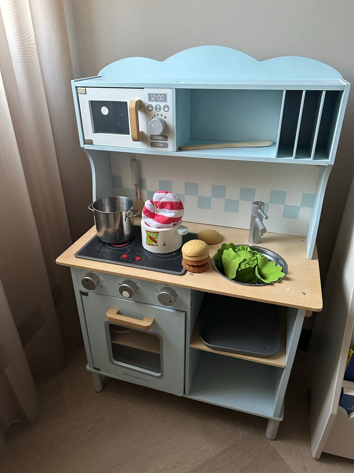 Houten kinderkeuken met accessoires - Zo goed als nieuw, Kinderen en Baby's, Ophalen, Zo goed als nieuw, Knutselen