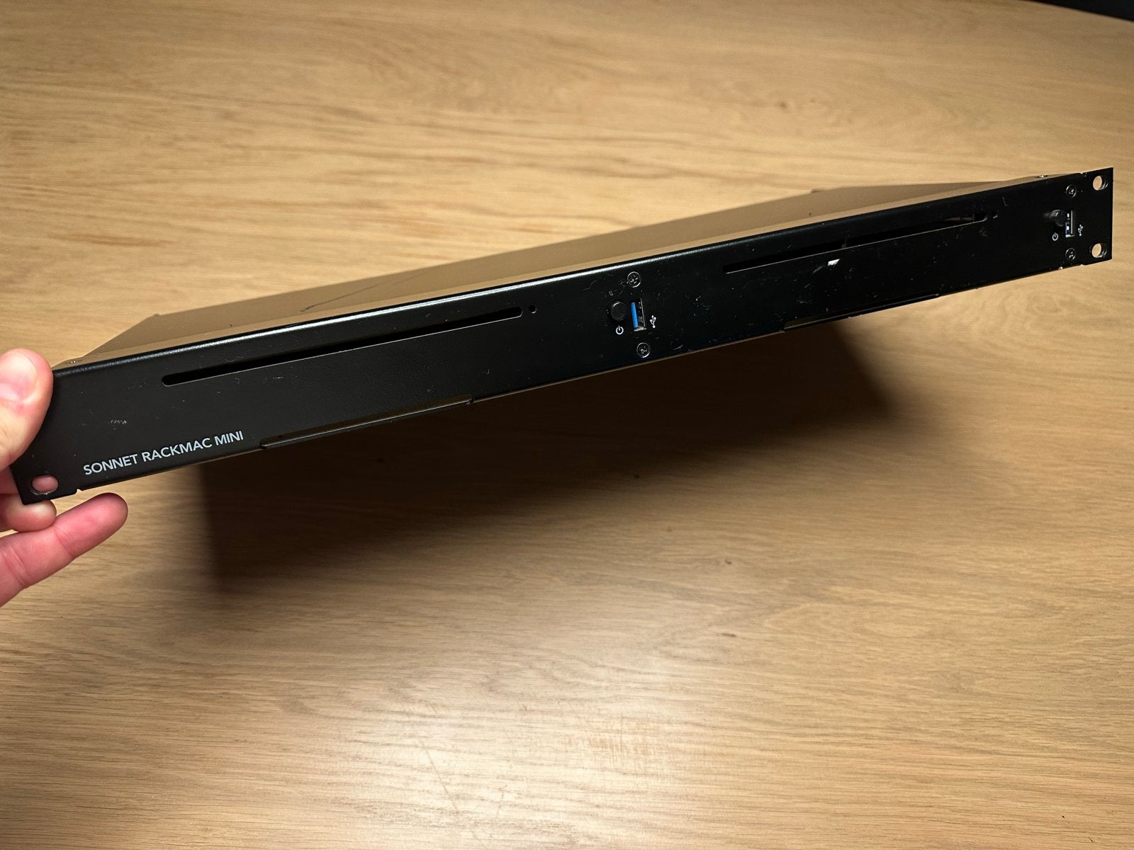Sonnet RackMac mini 19 inch rackmount voor Mac mini, Computers en Software, Ophalen of Verzenden, Gebruikt, Mac Mini