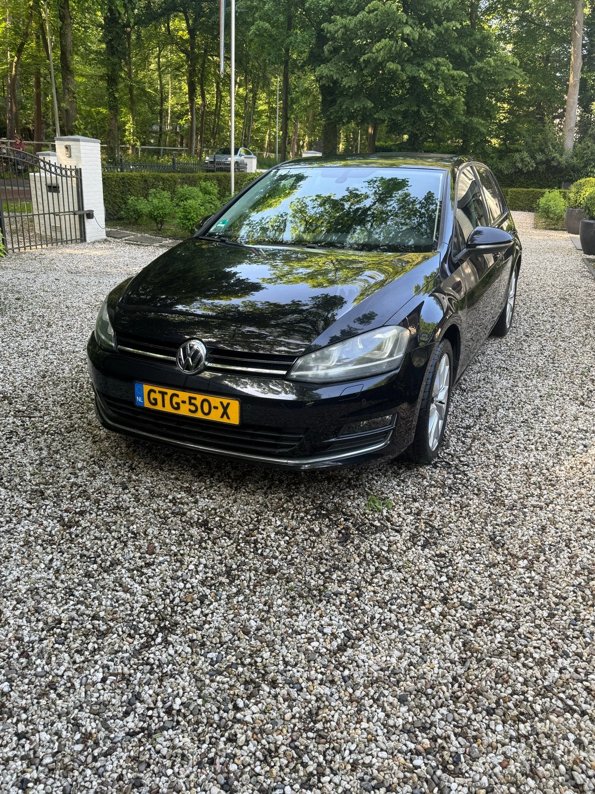 Volkswagen Golf 1.4 TSI 90KW DSG 2013 Zwart, Auto's, Zwart, 4 cilinders, Parkeerassistent, Alcantara