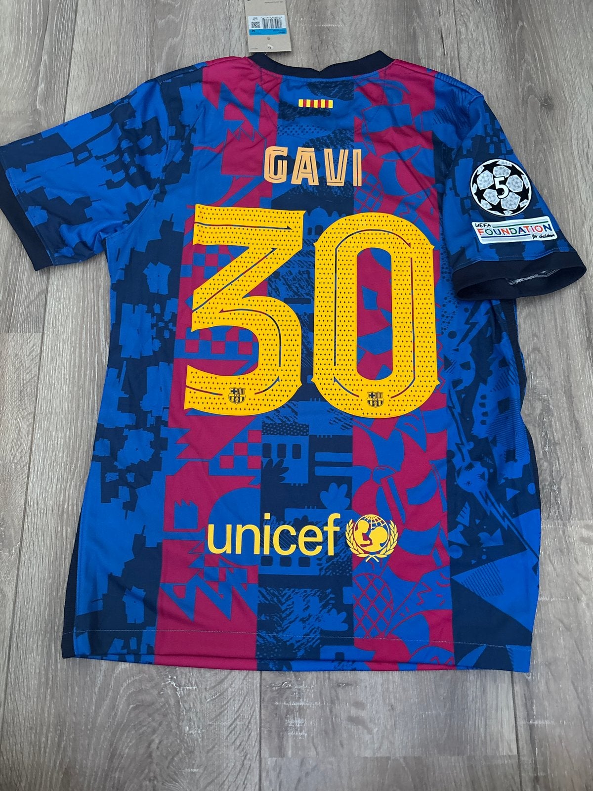 FC Barcelona Gavi #30 Thuisshirt Maat M, Maat M, Ophalen of Verzenden, Nieuw, Shirt