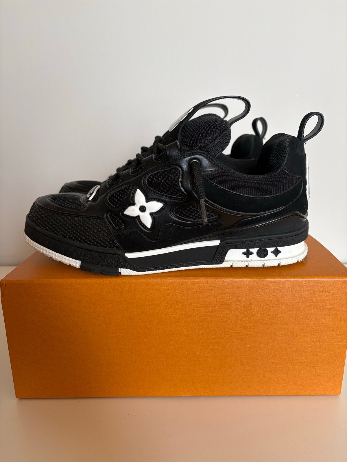 Louis Vuitton Skate Sneakers Maat 43 Zwart Zo goed als nieuw, Zwart, Ophalen of Verzenden, Sneakers of Gympen, Zo goed als nieuw