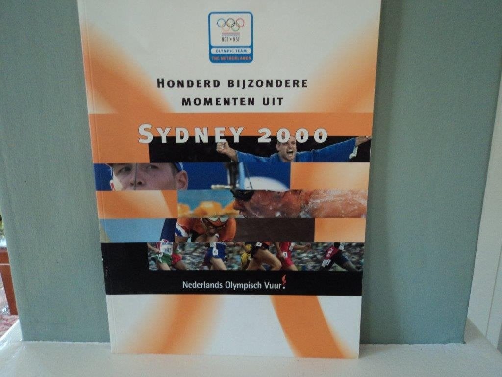 Honderd Bijzondere Momenten uit Sydney 2000, Boeken, Ophalen of Verzenden, Zo goed als nieuw, Watersport en Hengelsport