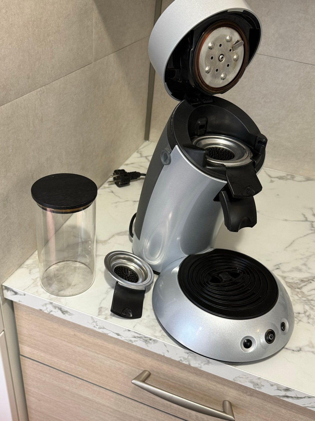Senseo Philips HD7818 koffiezetapparaat + padhouder, Witgoed en Apparatuur, Koffiezetapparaten, Koffiepads en cups, Koffiemachine