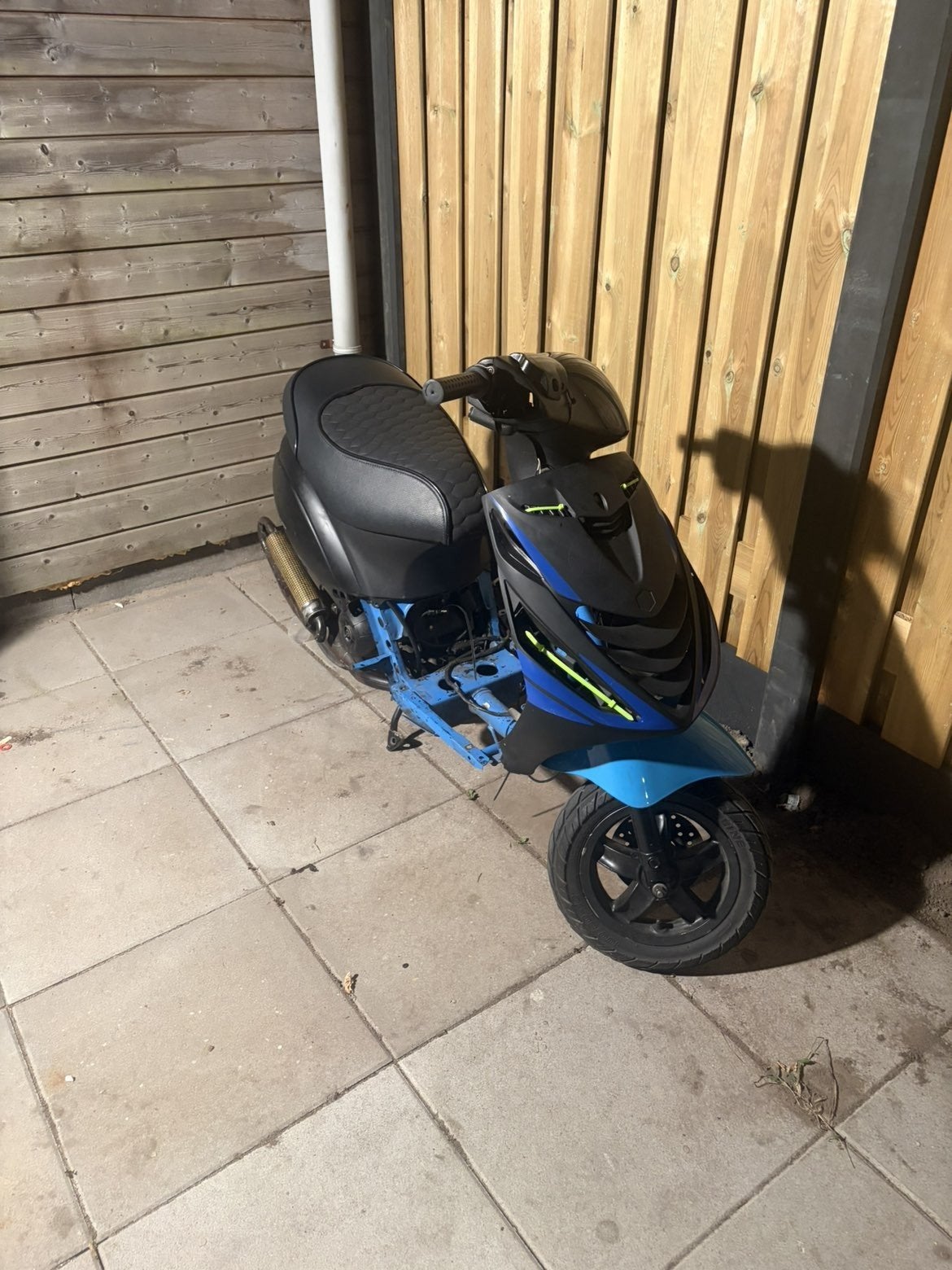 zip 70cc ZONDER123, Fietsen en Brommers, Ophalen of Verzenden, Zo goed als nieuw, Tweetakt, Vivacity