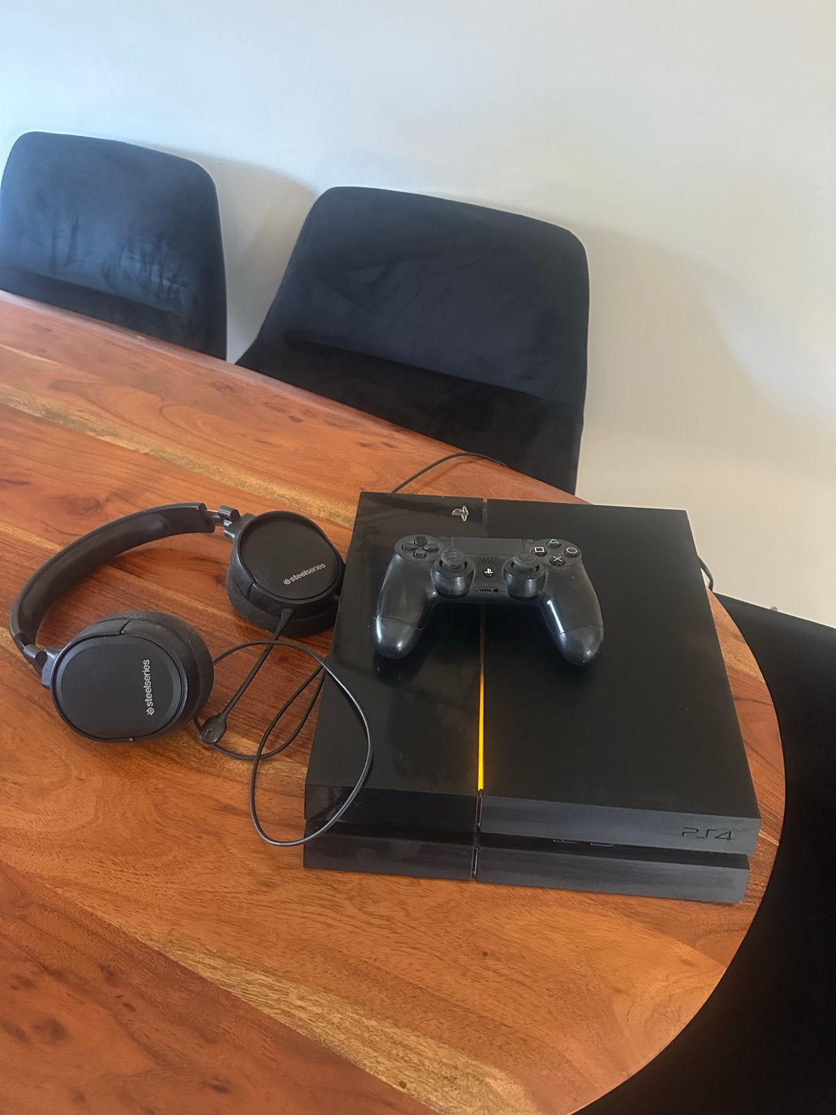 PlayStation 4 met controller, headset en 9 games, Ophalen, Met 1 controller, Original, 500 GB