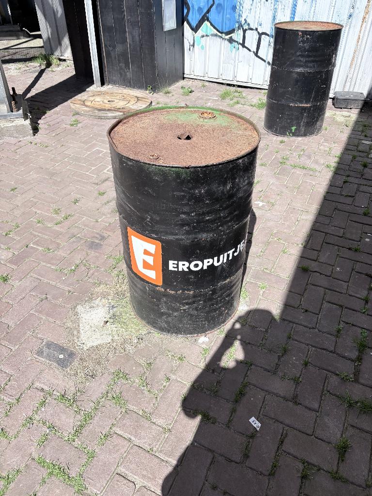 Regenvaten/ Olievaten, Tuin en Terras, Regentonnen, 75 tot 150 liter, Ophalen, Gebruikt, Metaal