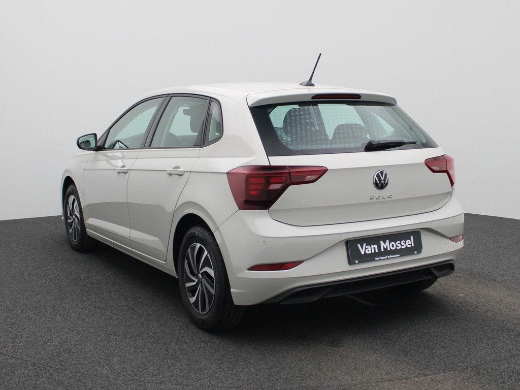 Volkswagen Polo Life Edition 95 PK | Navigatie | Climate Con, Auto's, Volkswagen, Voorwielaandrijving, 12 maanden, Stof, Gebruikt