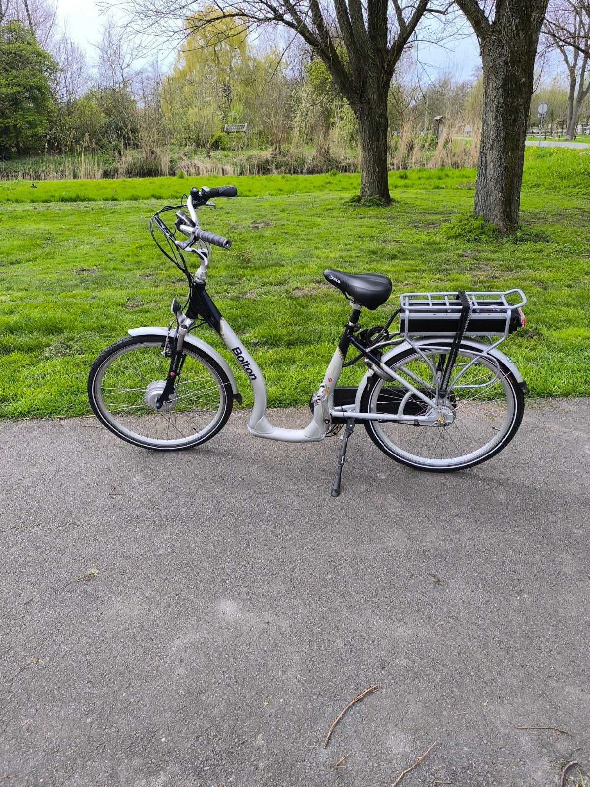 Elektrische fiets, Fietsen en Brommers, 47 tot 51 cm, Ophalen of Verzenden, Gebruikt, Overige merken